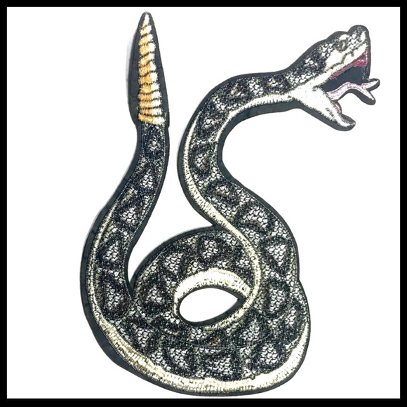 🌿LARGE SNAKE IRON-ON PATCH! 🌱 - Picture 4 of 6